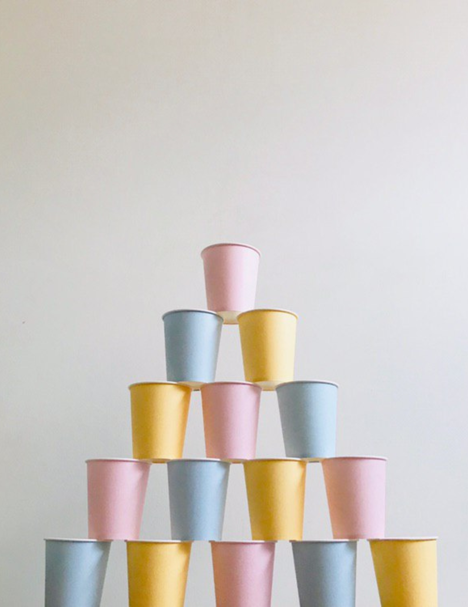  Stacking cups